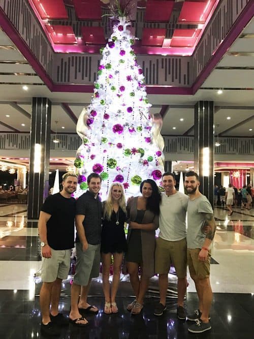 mexico-christmas-2016-expanded-team-photo