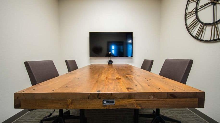 How To Pick the Right Custom Conference Table for Your Space